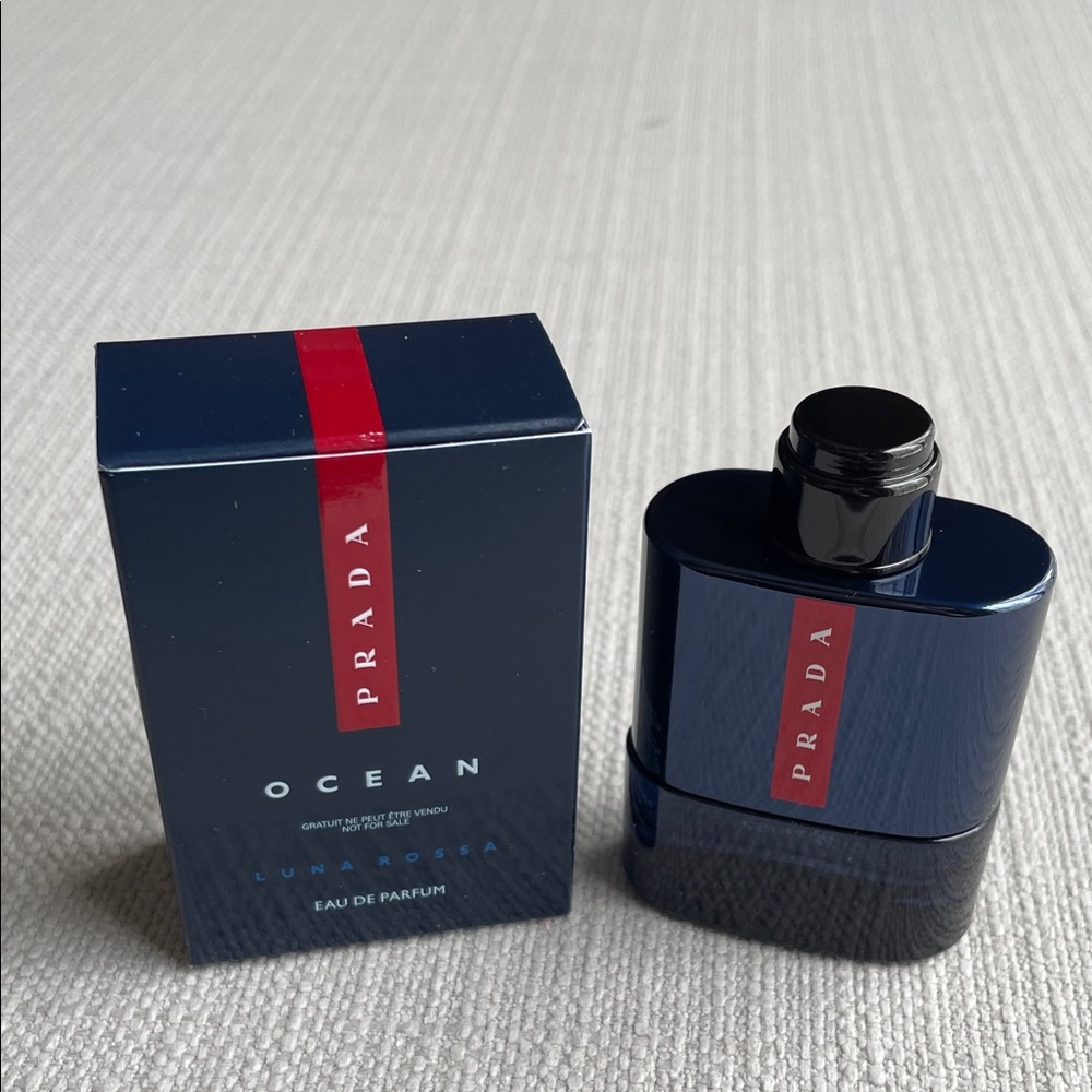 Prada Ocean Luna Rossa miniature